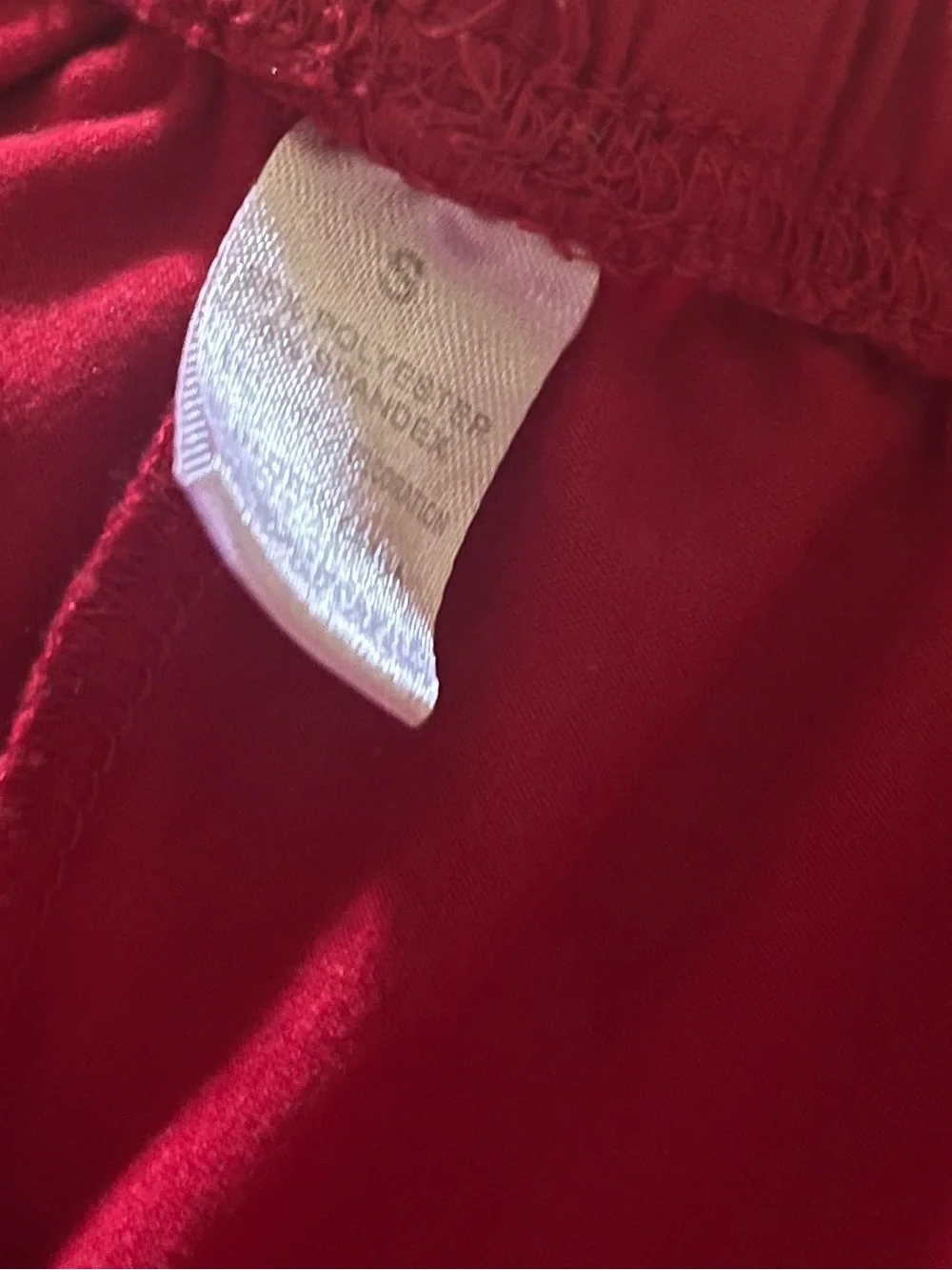 N/A comfortable red